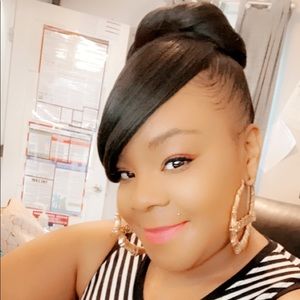 Meet your Posher, Krystal